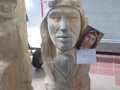 log-carving-portrait-by-Cindy-Chinn-09