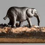 elephant-carved-from-pencil-lead-cindy-chinn